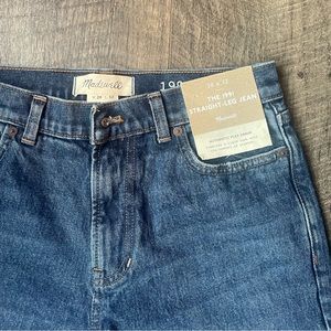 The 1991 Straight leg jean from Madewell size 28 x 32